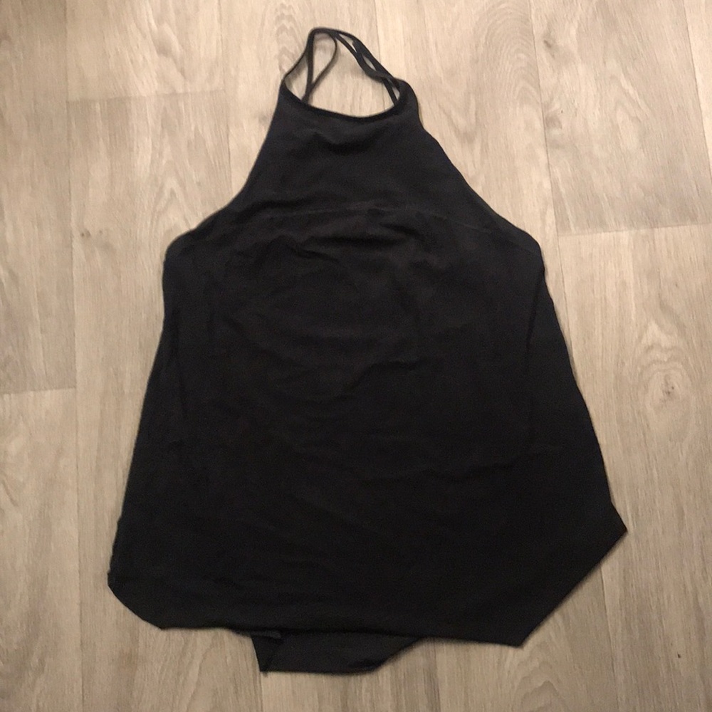 Lululemon Size 8 Black Top